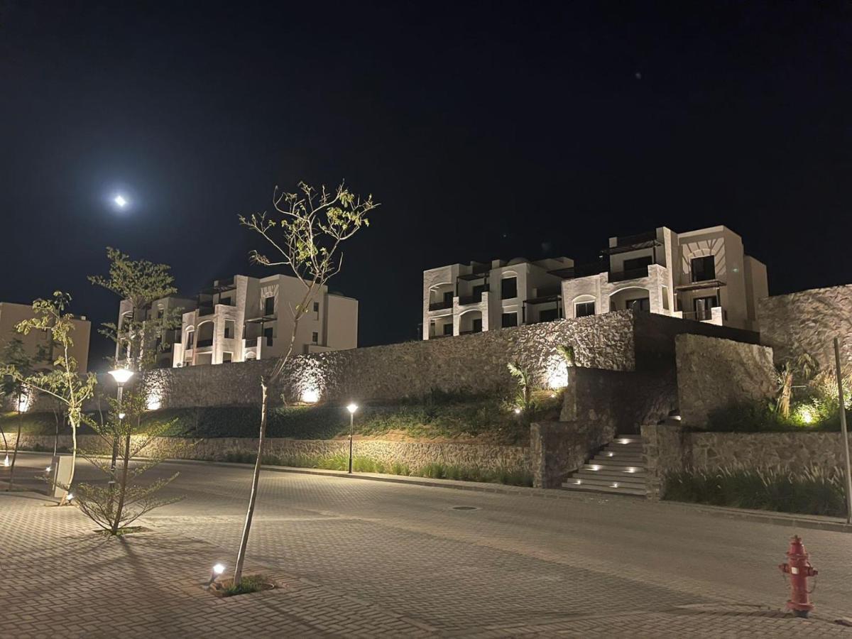 For On Your Own In Makadi Heights, Hurghada, Read Sea, Egypt