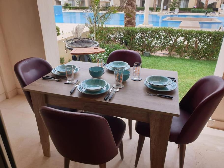 Mangroovy - Delicate 1br Ground Floor By The Pool Apartment