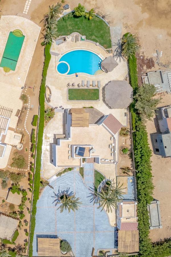 4 Bedroom With Heated Pool, Jacuzzi & Lagoon View In Phase 4 Hurghada