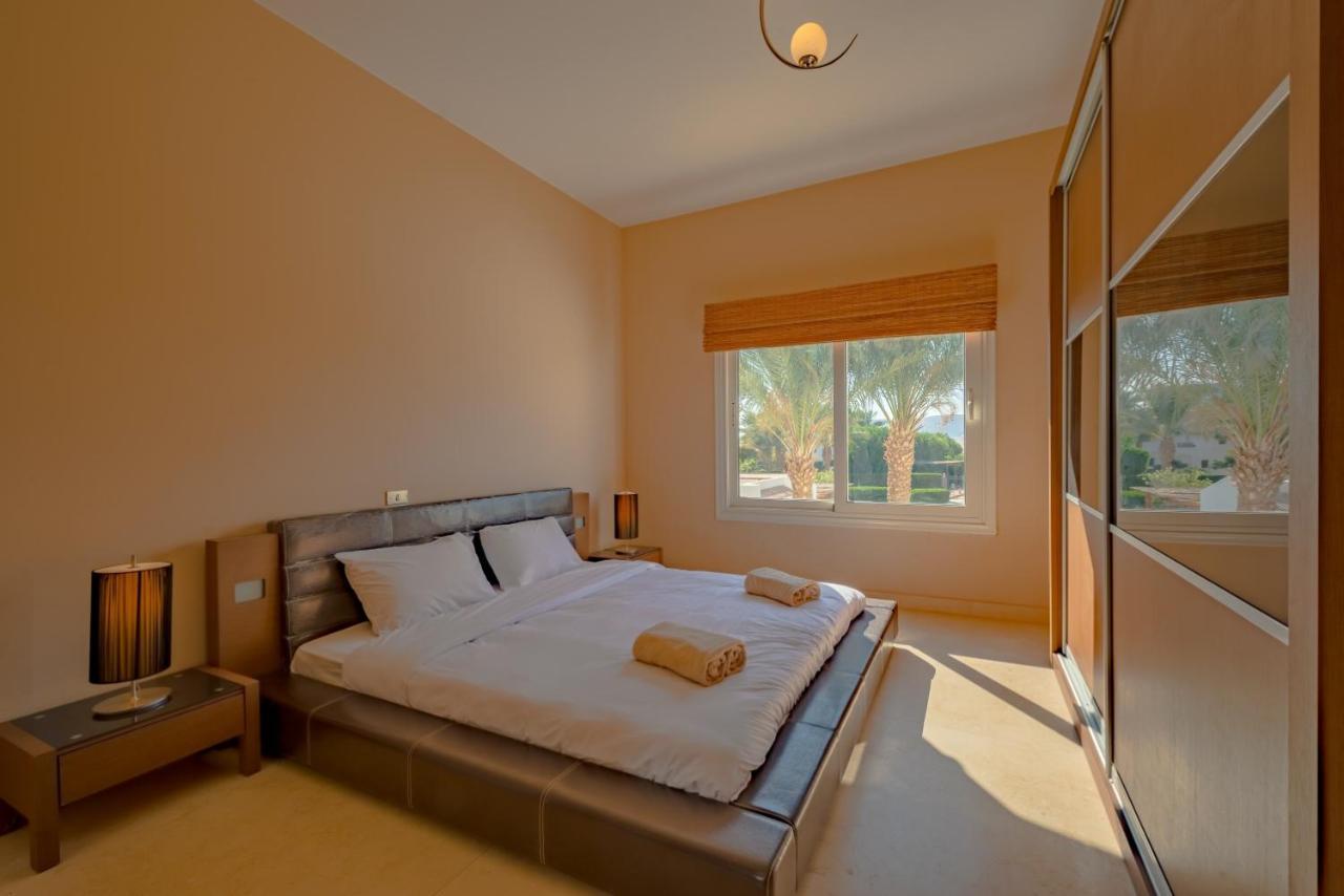 4 Bedroom With Heated Pool, Jacuzzi & Lagoon View In Phase 4 Hurghada