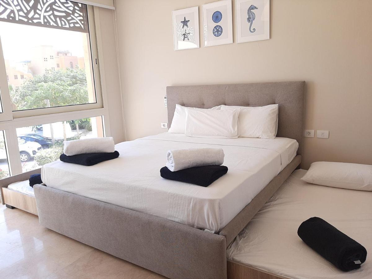Ollystays Mangroovy Seaview 2br And Pool Free Access Hurghada
