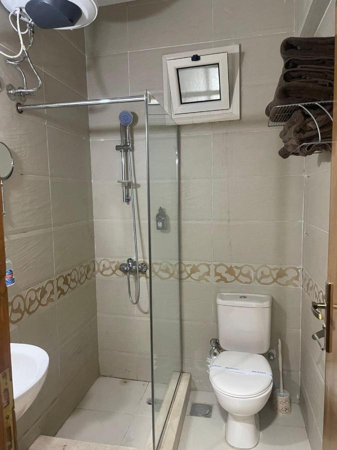 Auberge de jeunesse Serafy Center And Pool For Foreigners Adults Only