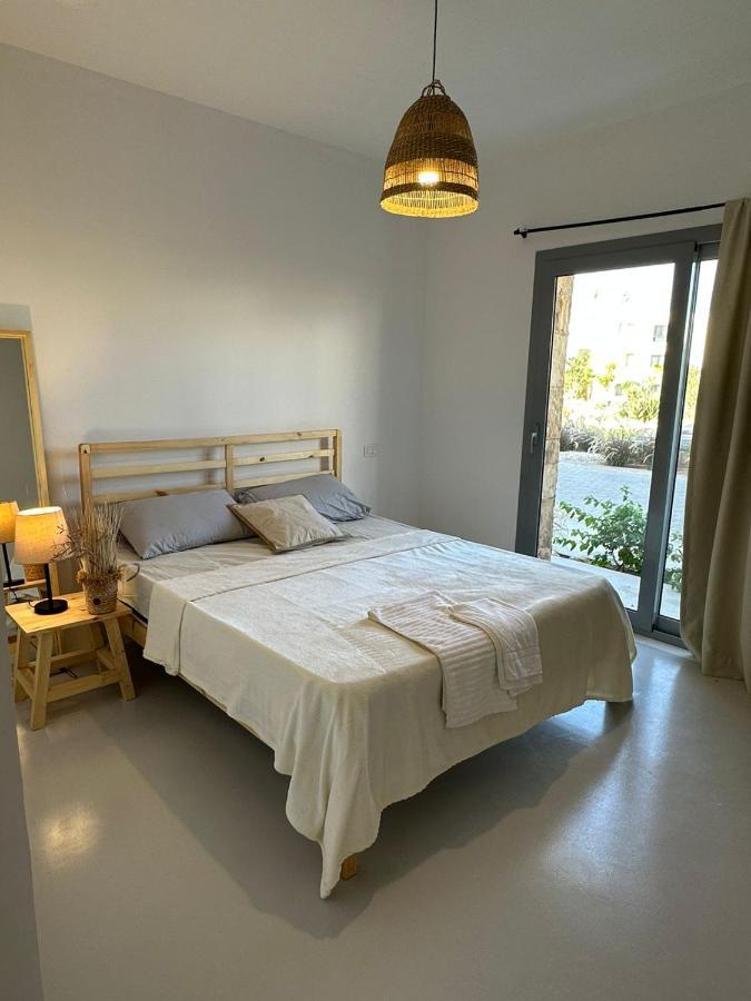 Apartment Swanlake Gouna, 3 Bdr Ground Floor Apartment, Directly On Crystal Lagoon. *