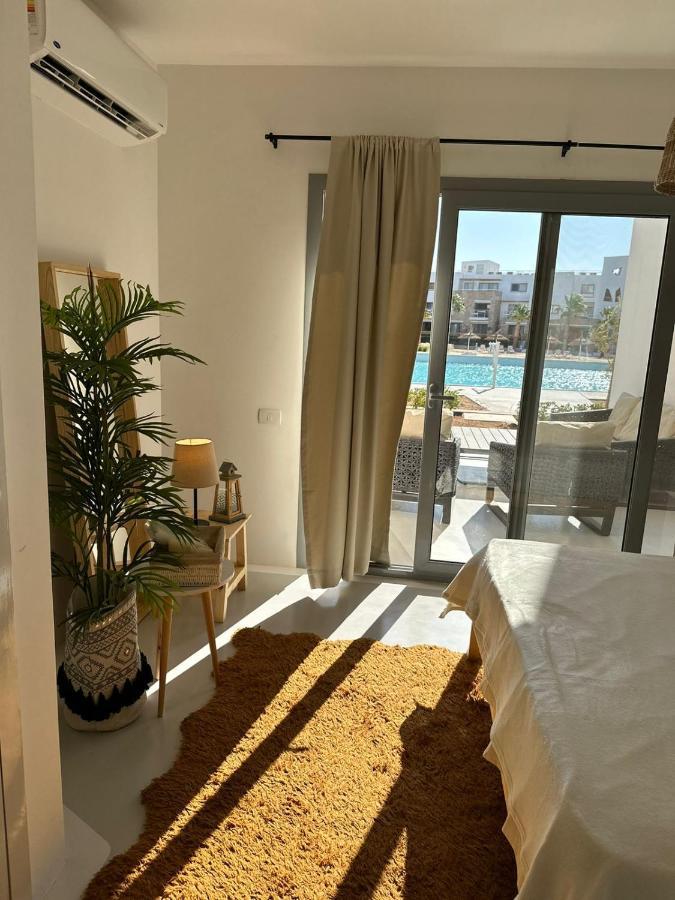 Swanlake Gouna, 3 Bdr Ground Floor Apartment, Directly On Crystal Lagoon. * Hurghada