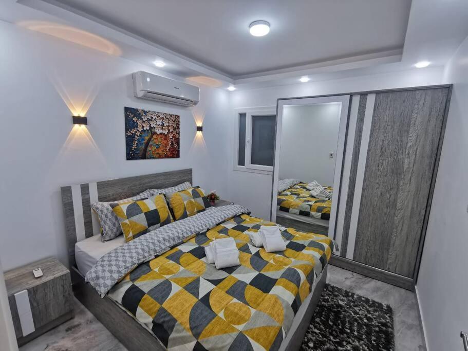Selena Bay - Vip With Private Beach Apartment *