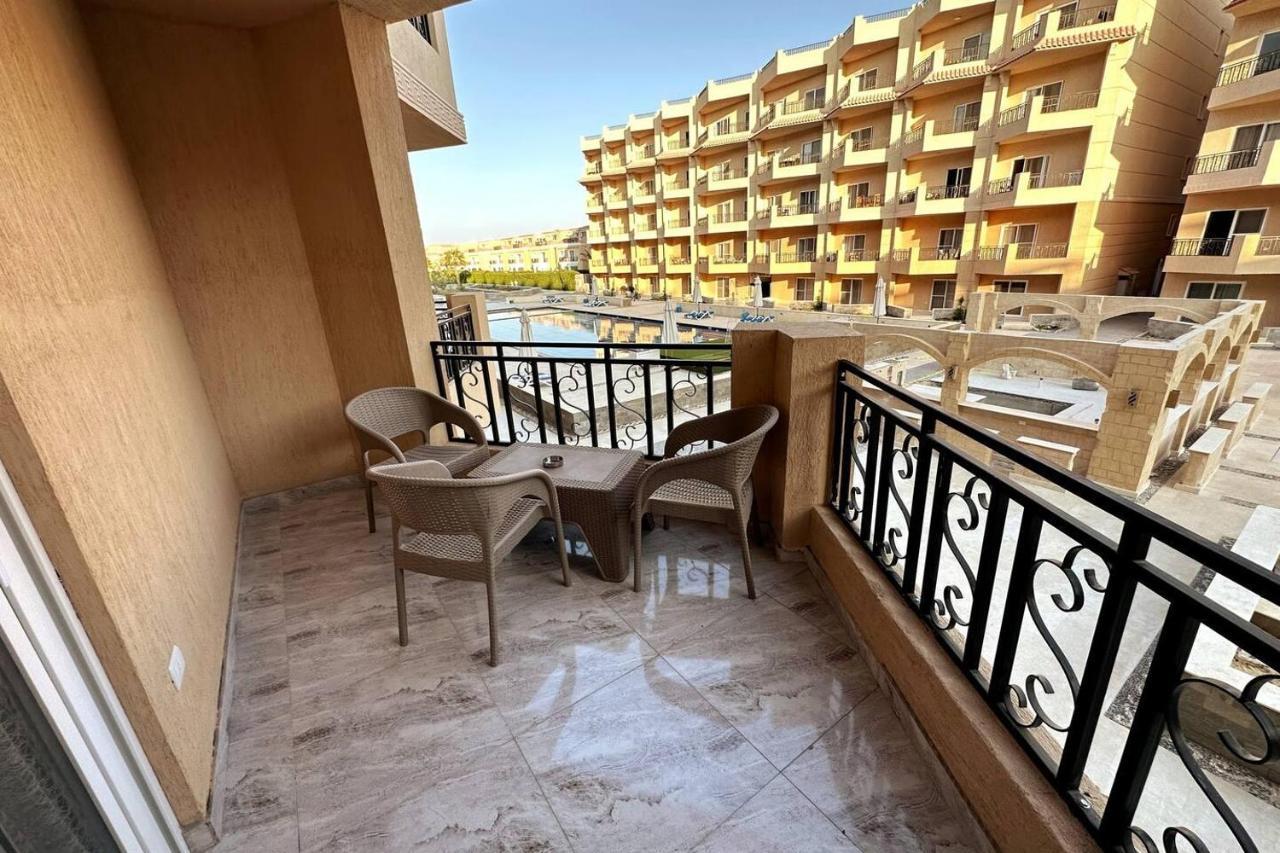 Luxury New In - Private Apartment *