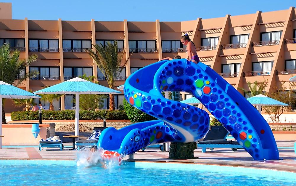 Pharaoh Azur 4* Hurghada