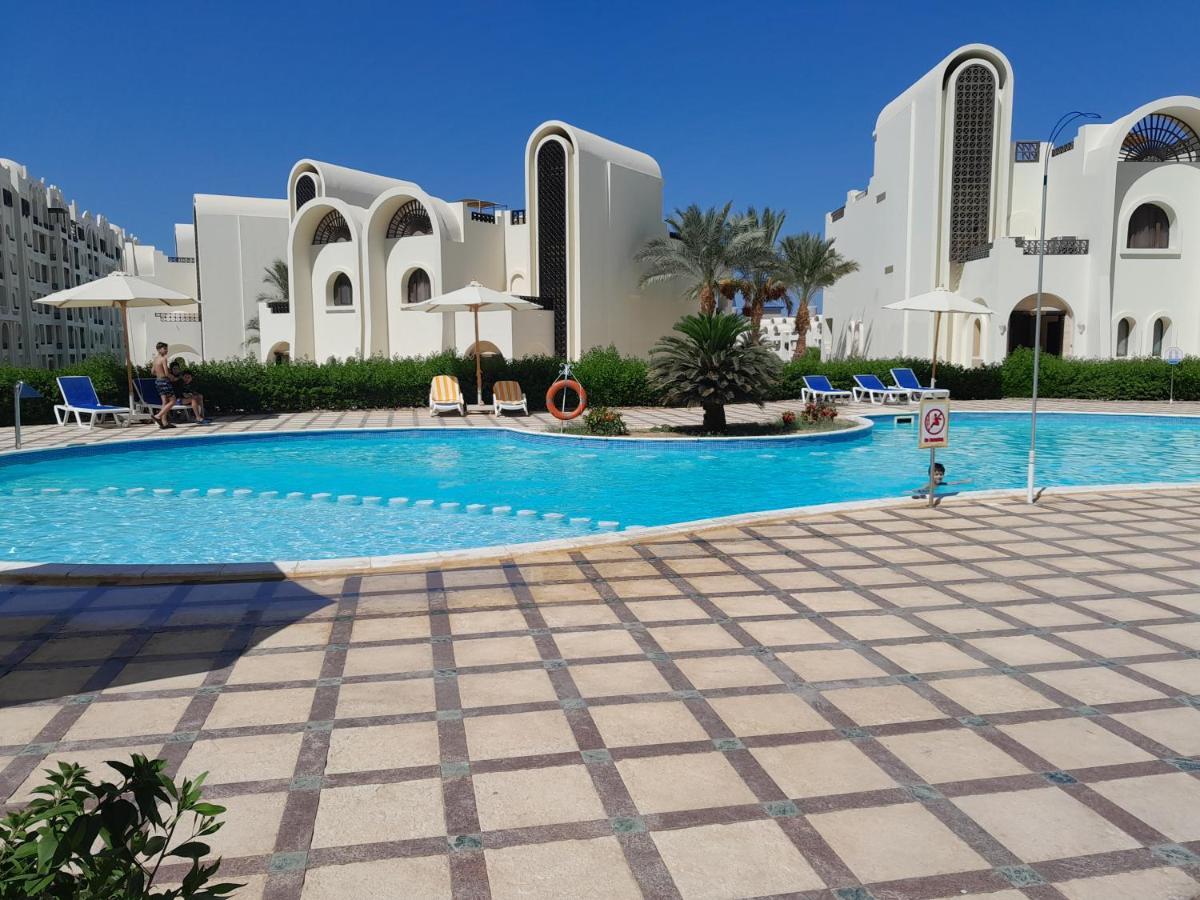 Buki-gravity-homes, App No2, Amazing Seaview In 5 Star Gravity Sahl Hasheesh-for Guests With Nonegyptian Passports Apartment