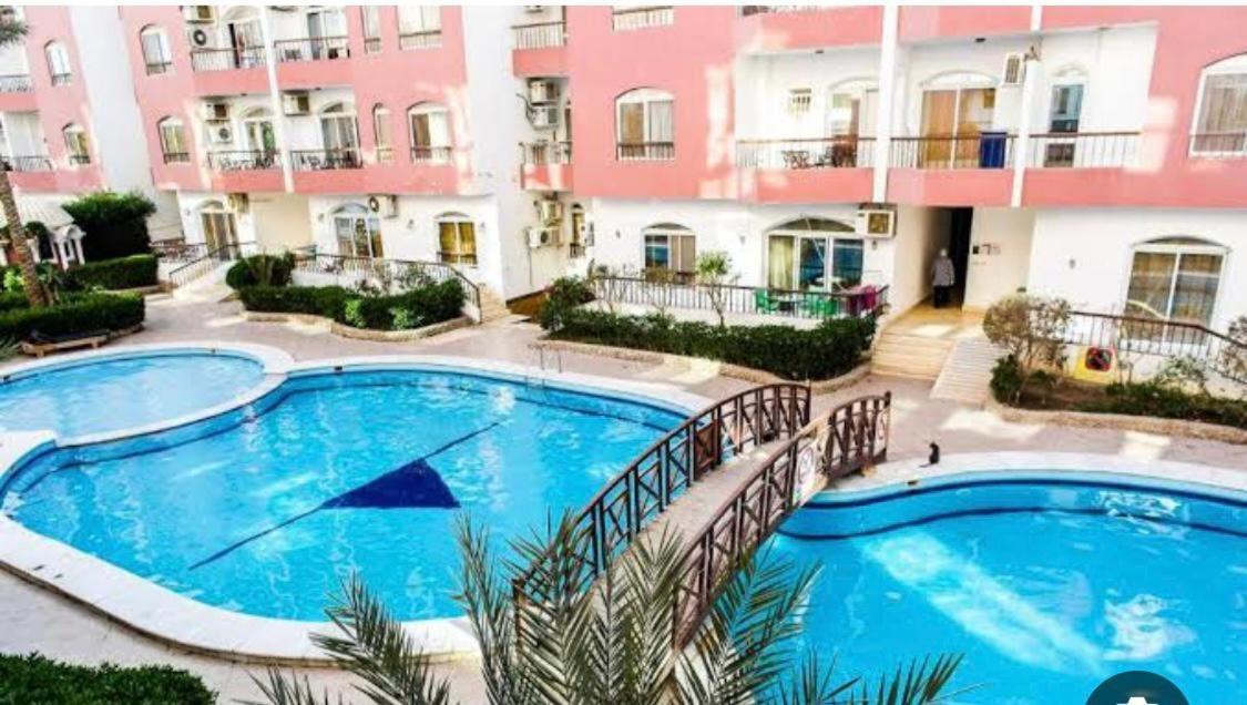 Apartment وحدة فندقية سياحية بكمبوانداند وسط *