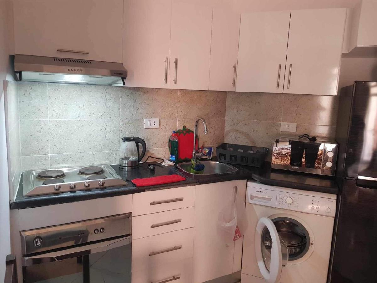 Apartment وحدة فندقية سياحية بكمبوانداند وسط Hurghada