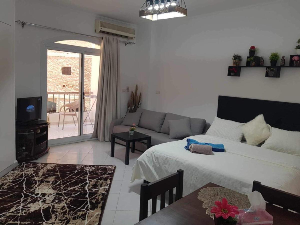 وحدة فندقية سياحية بكمبوانداند وسط Apartment Hurghada