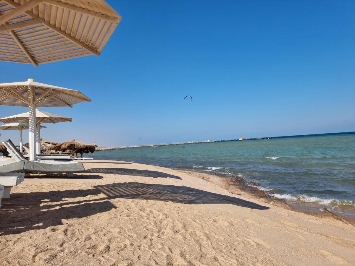 New 2-bed In Near El Gouna