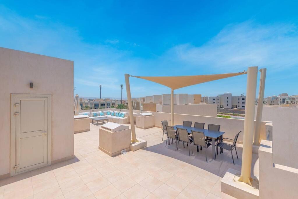 3br Penthouse In Mangroovy. Pool, Beach, Priv Roof *