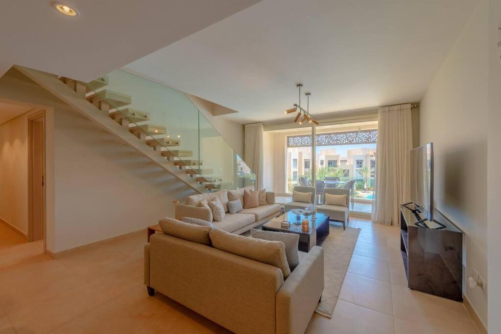 3br Penthouse In Mangroovy. Pool, Beach, Priv Roof