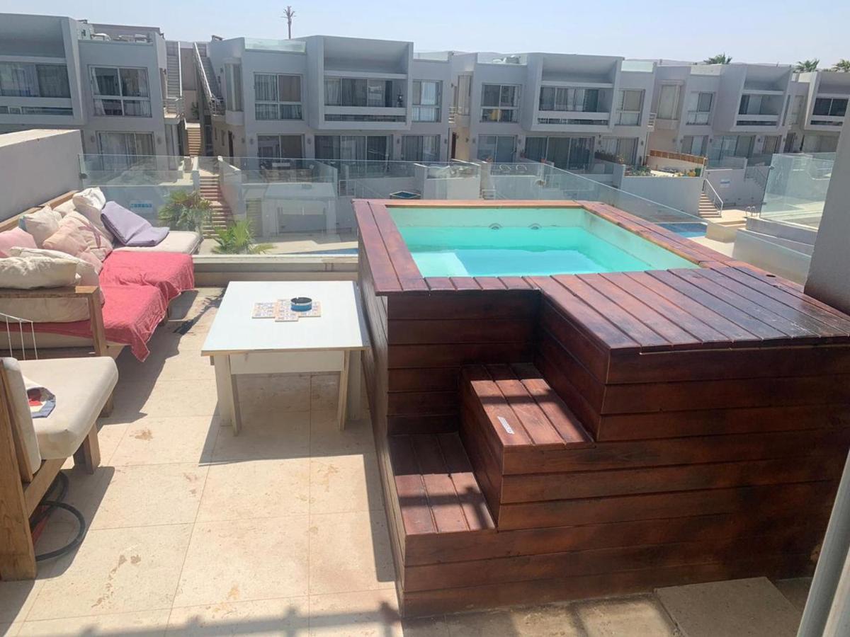 1br With Private Heated Jacuzzi At Sholan Elgouna Apartment