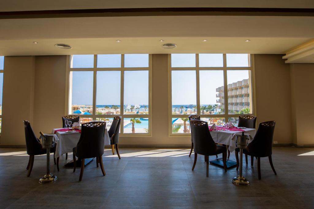 Seven Seas Jolie Bay Resort Hurghada