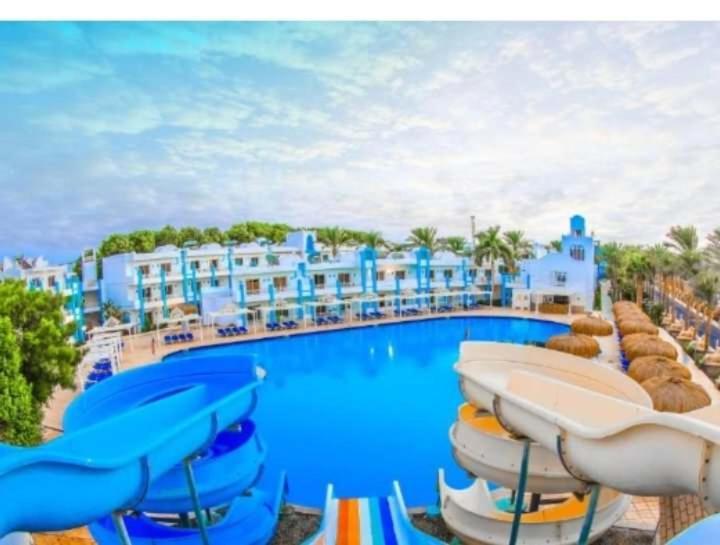 Mirage Bay & Aqua Park Appart hôtel *
