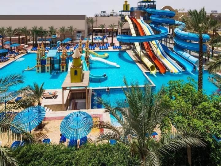Mirage Bay & Aqua Park Appart hôtel *