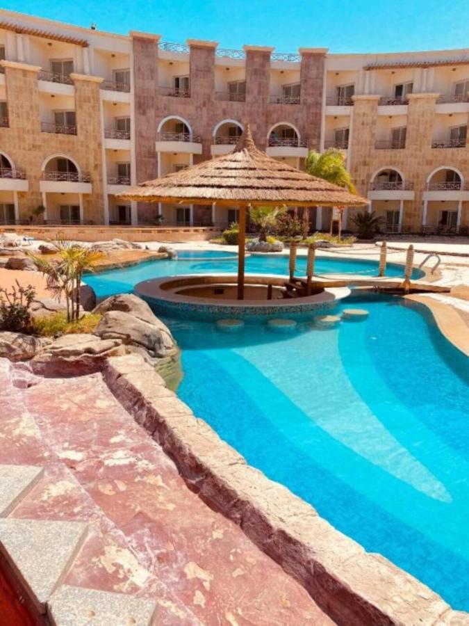 Royal Resort, * Hurghada