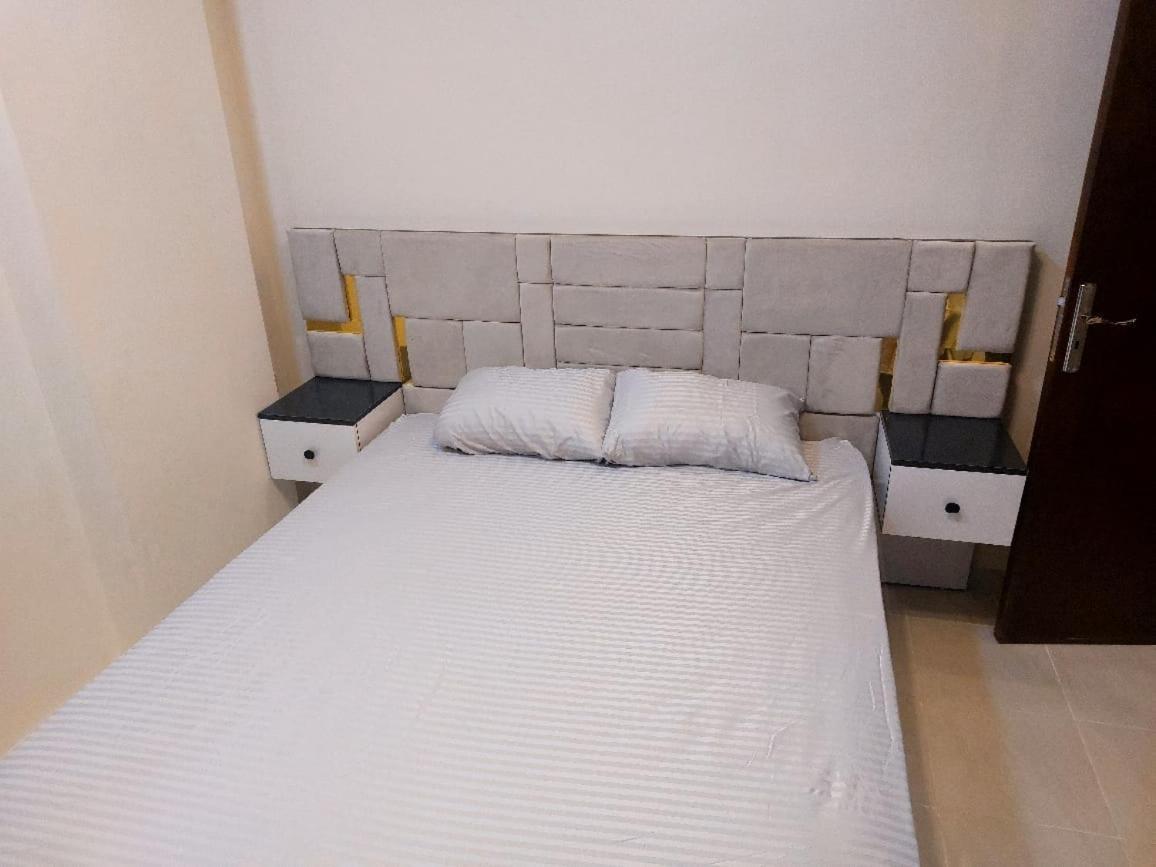 Apartment كمبوند كذا بلانكا *