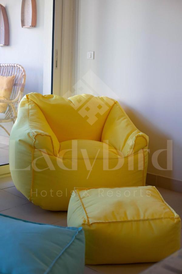 Ladybird - Veranda House Apartment