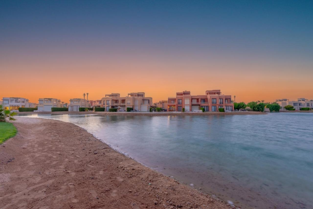 Elegant 4br In Tawila, Gouna. Private Pool, Lagoon