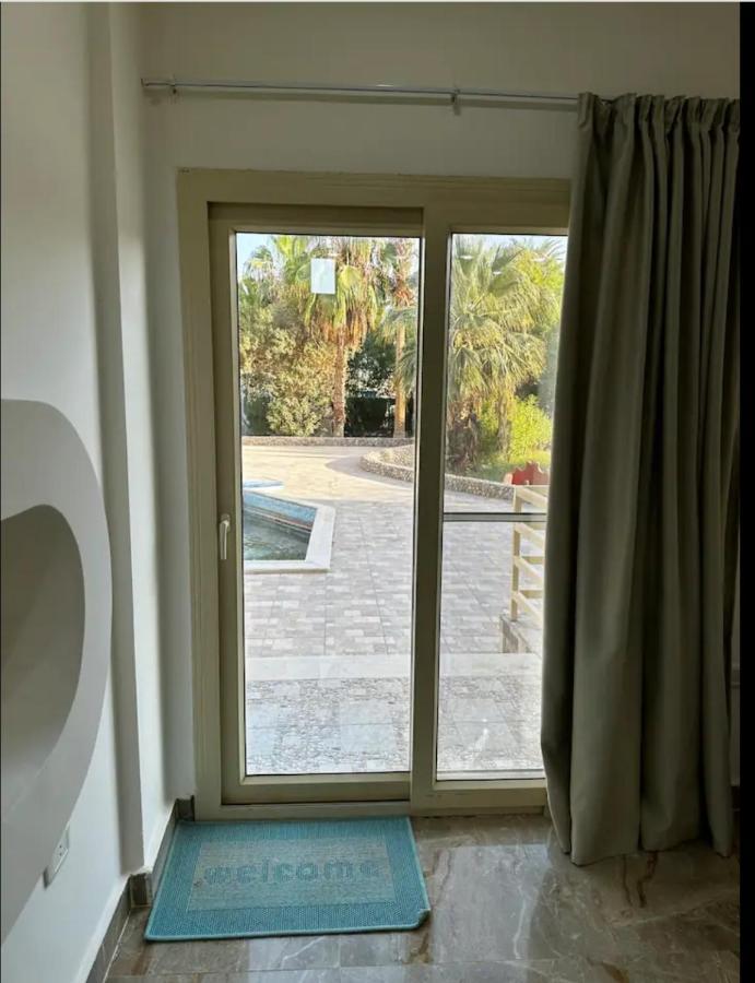 Apartment Noura Luxury With Free Pool And Access In