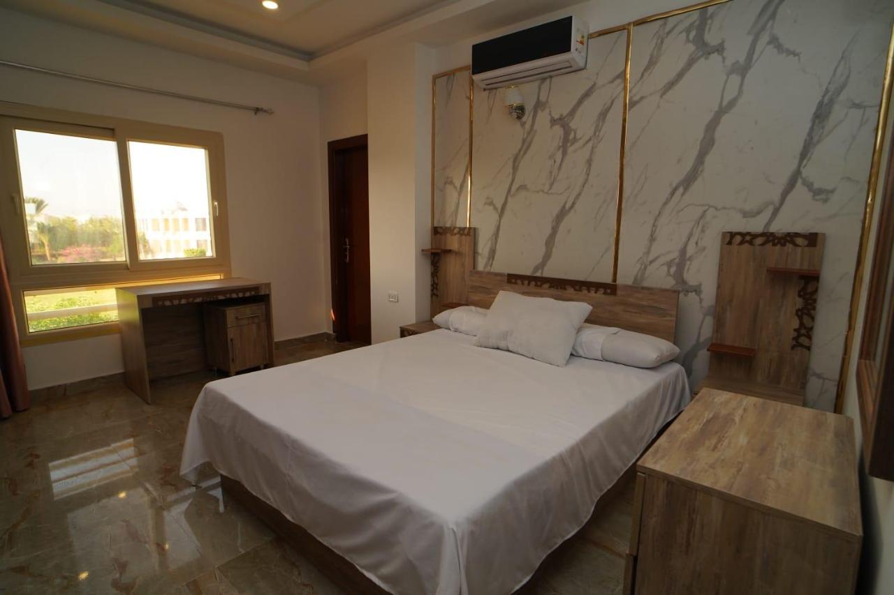 Apartment Noura Luxury With Free Pool And Access In *