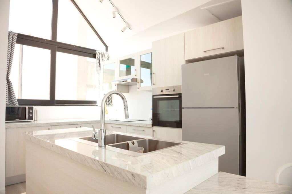 Modern Soma Bay 2br W Sea Views, & Pool Access