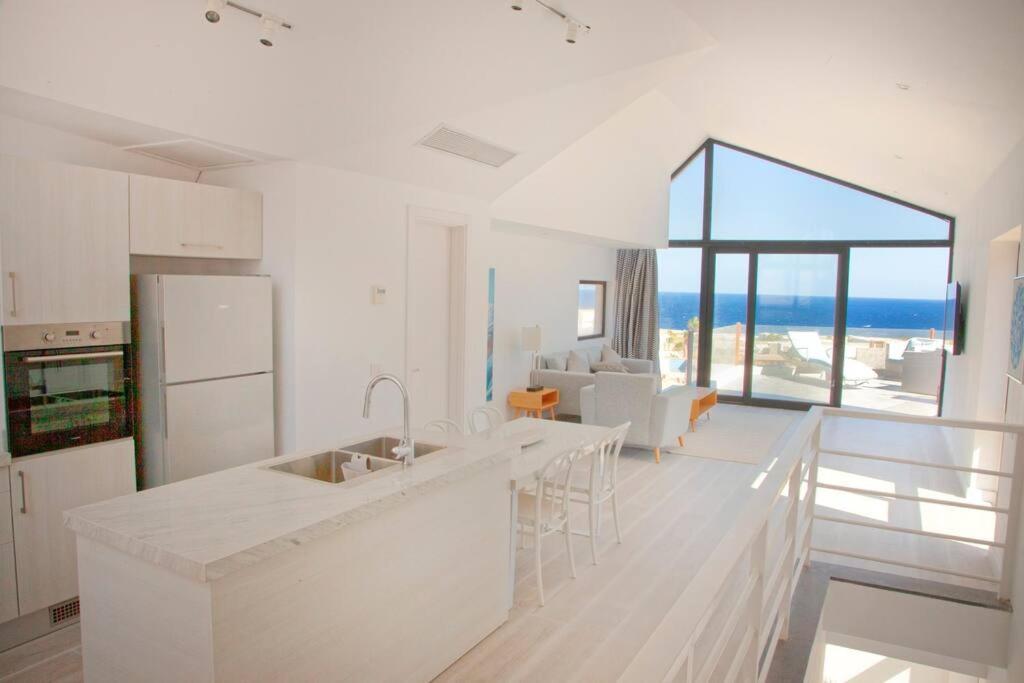 Modern Soma Bay 2br W Sea Views, & Pool Access Villa Hurghada