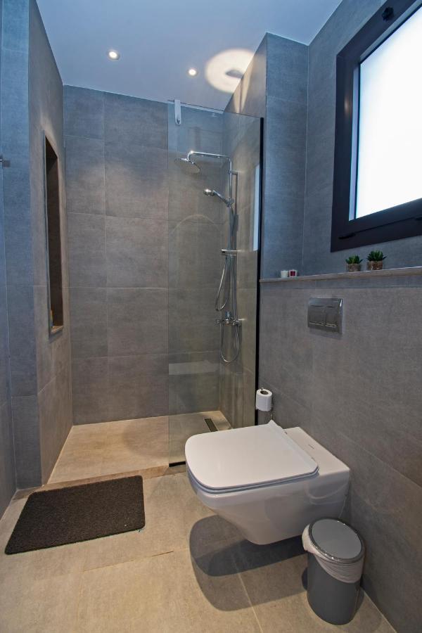 Ollystays Fanadir Marina 1br Heated Jacuzzi Apartment
