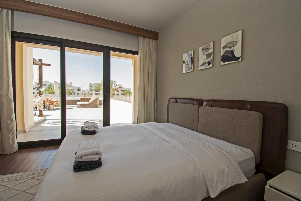 Ollystays Fanadir Marina 1br Heated Jacuzzi