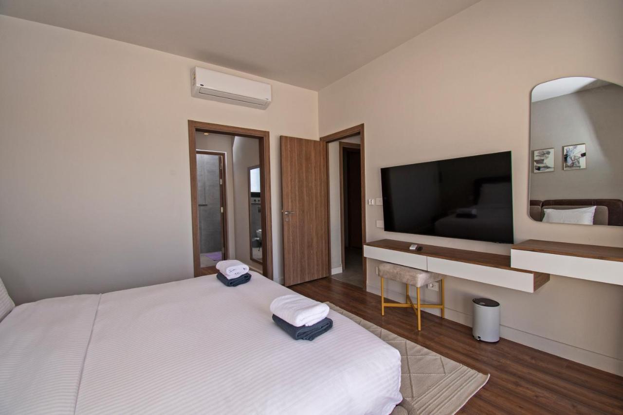 Ollystays Fanadir Marina 1br Heated Jacuzzi Hurghada