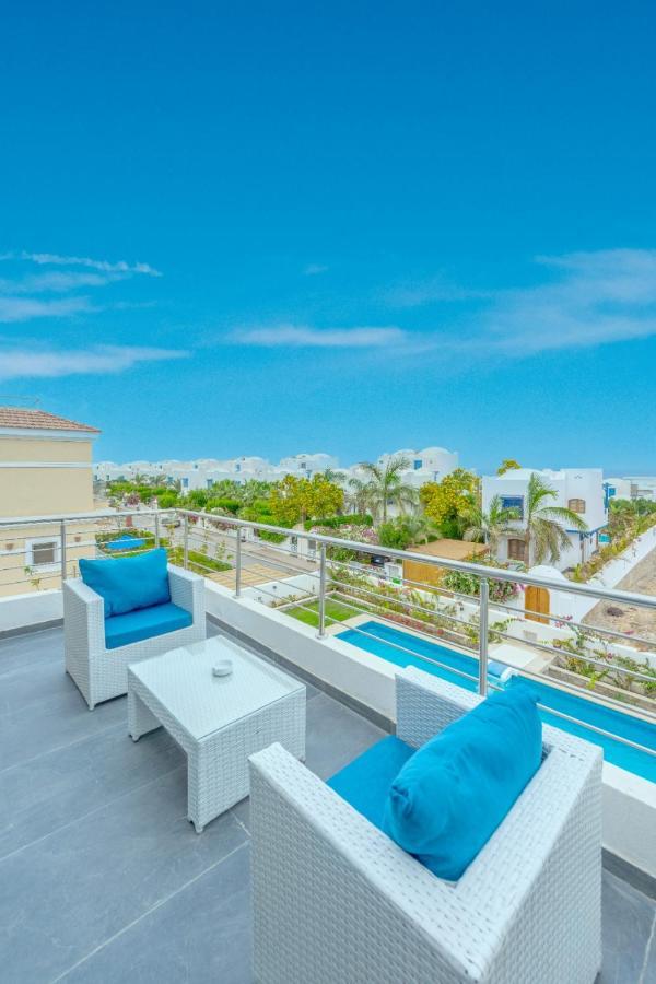 Unique With Heated Pool And Villa Hurghada