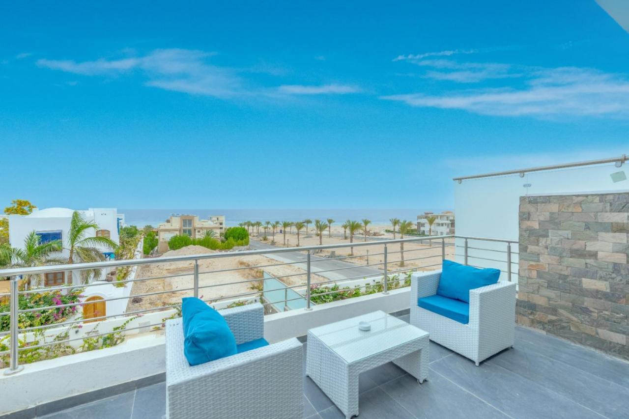 Villa Unique With Heated Pool And Hurghada