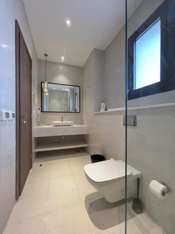 Captivating 1 Bdr Fanadir Marina Apartment