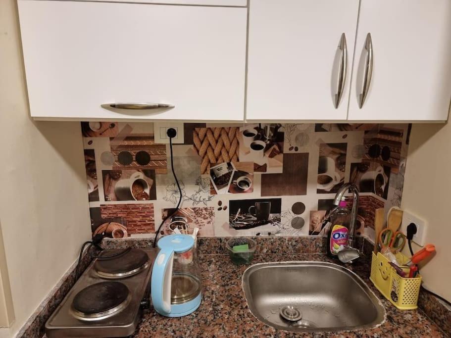 غرفه فندقيه فيو بحر ويوجد ٣ مسبح Apartment *