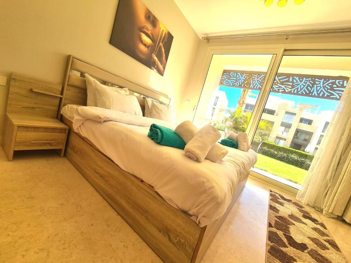 Apartment Fabulous Sea View 1 Bedroom & Private Garden To The Pool At Mangroovy