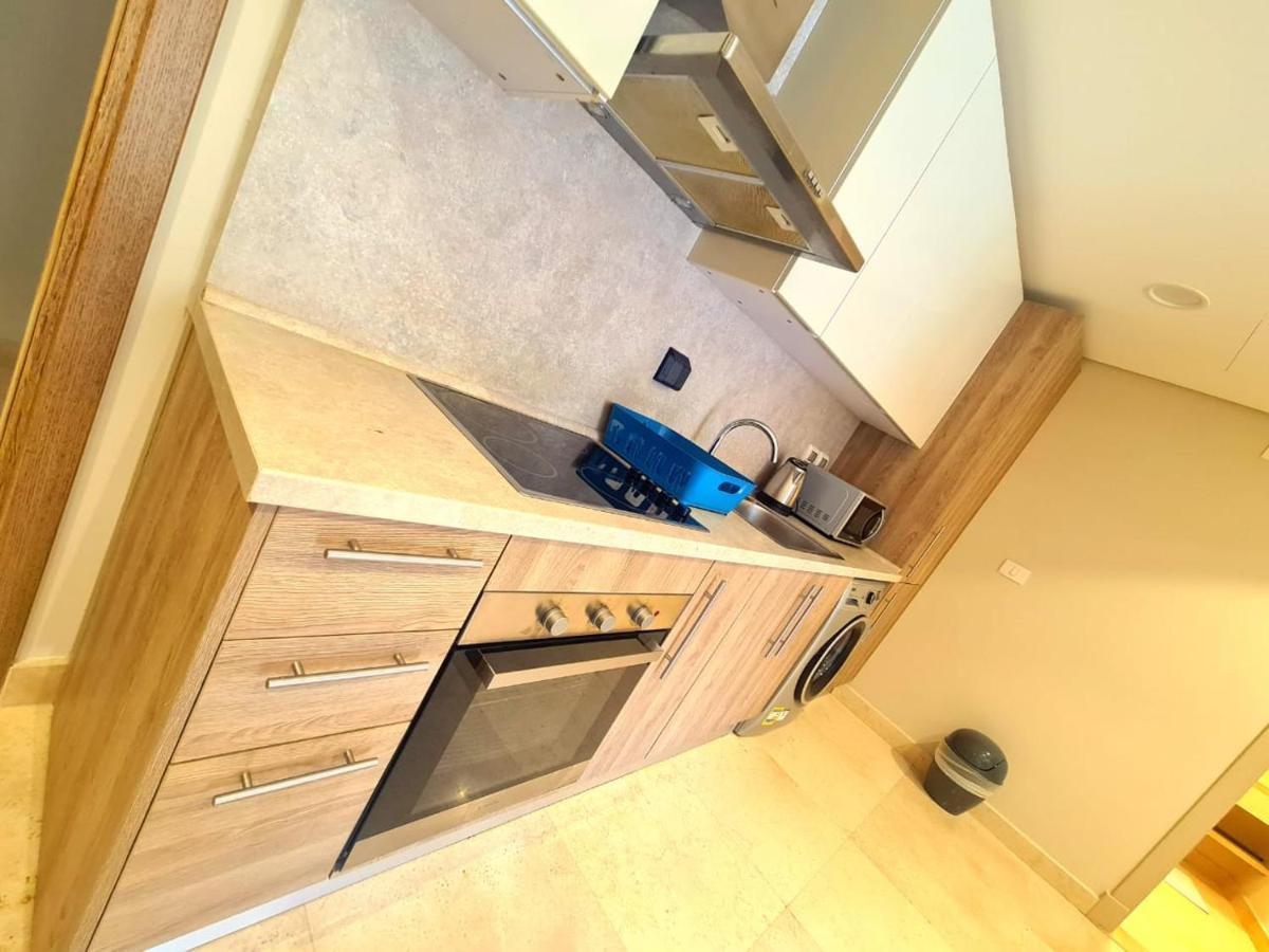 Fabulous Sea View 1 Bedroom & Private Garden To The Pool At Mangroovy Apartment