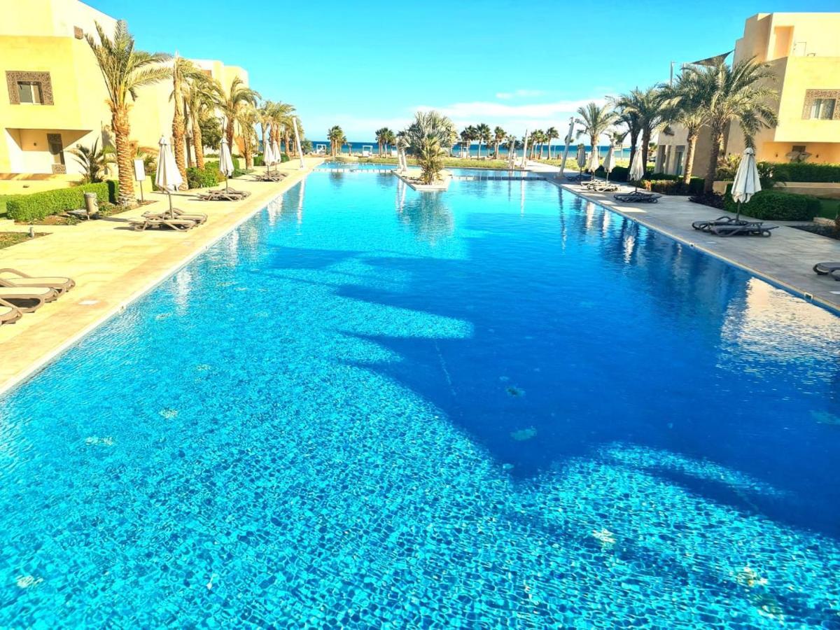 Fabulous Sea View 1 Bedroom & Private Garden To The Pool At Mangroovy Apartment Hurghada
