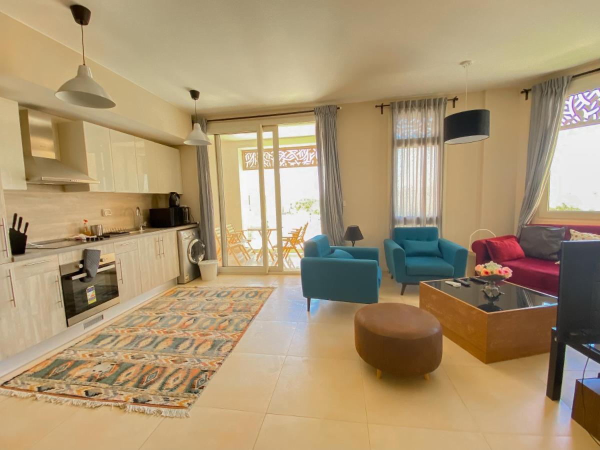 Modern With Large Pool & Access Apartment Hurghada