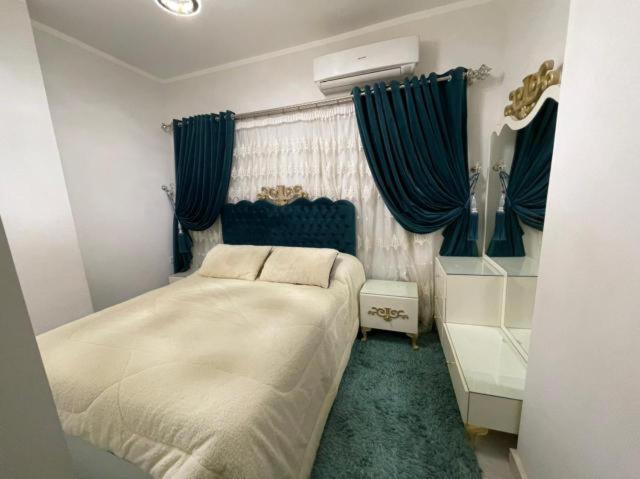 Fully Furnished In Apartment