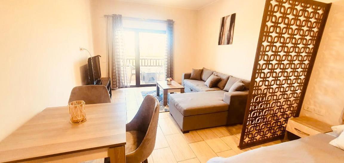 Apartment Bosha *