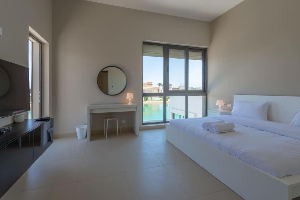 4br With Private Pool Tawila Lagoon El Gouna Villa