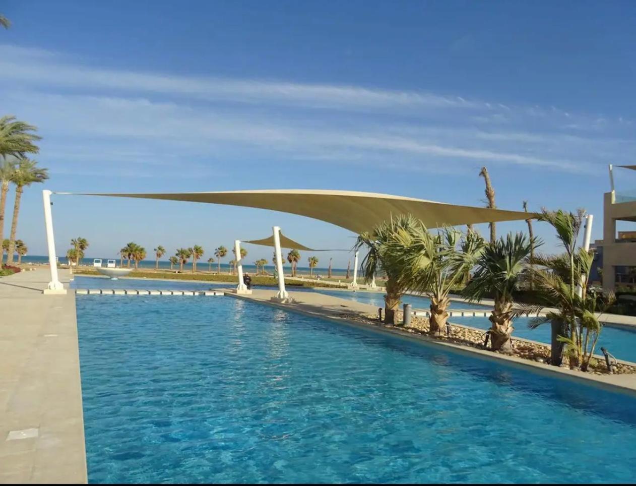 Fabulous Sea View 1 Bedroom & Private Garden To The Pool At Mangroovy Hurghada