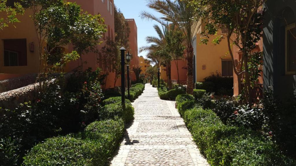 Al Dora Apartment *