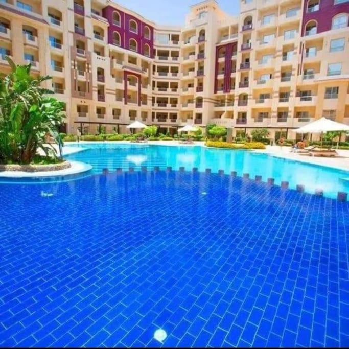 Sunny With 3 Swimming Pools Florenza