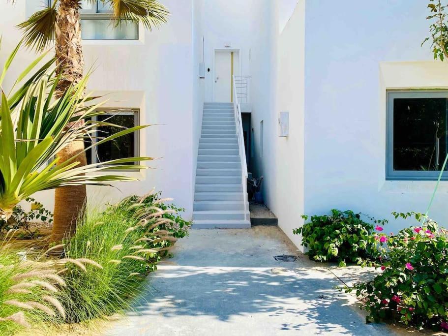 Rustic 1 Br-apt@ Swanlake El Gouna !