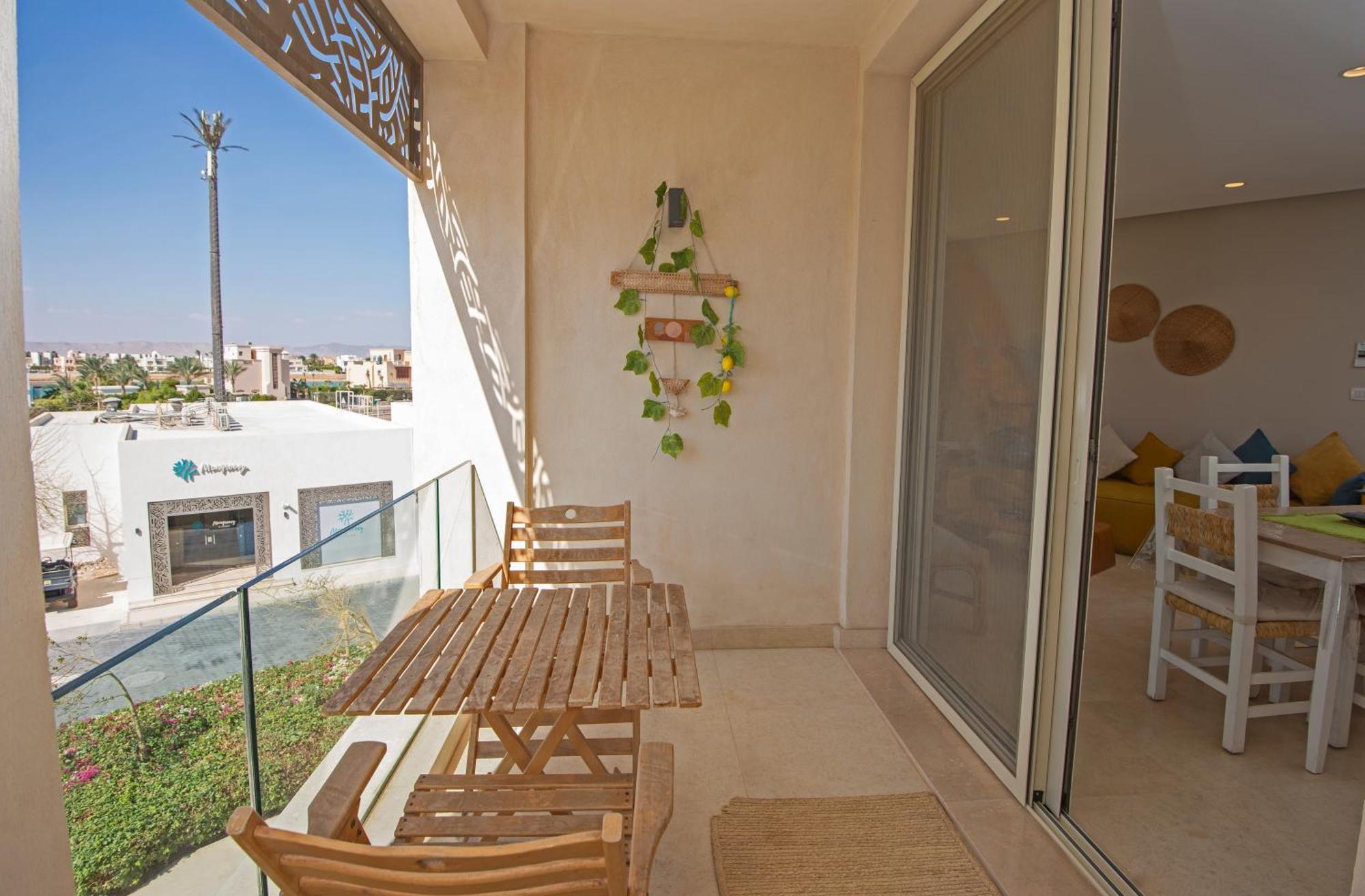 Ollystays Mangroovy 1 Bedroom And Pool Free Access Apartment