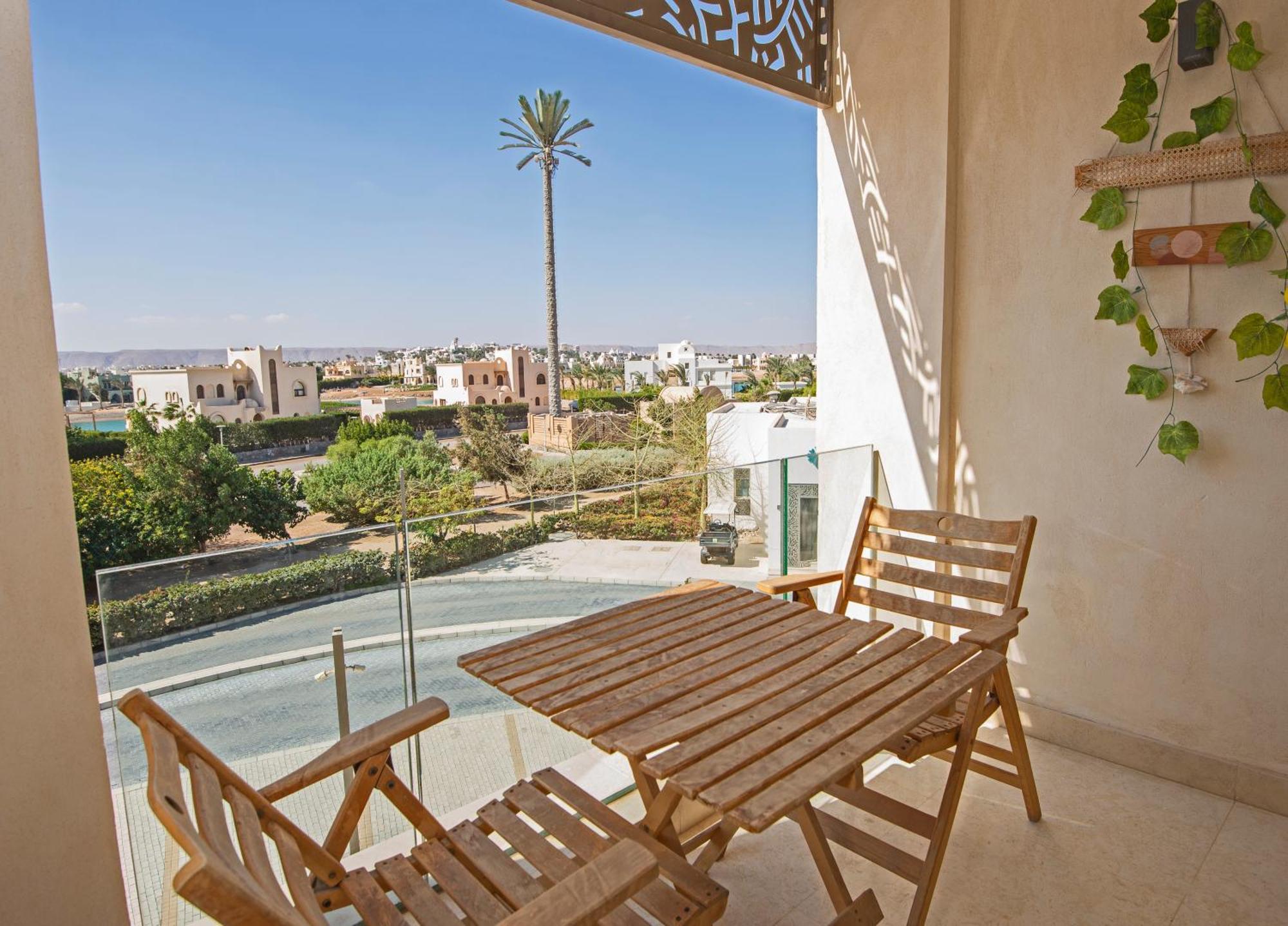 Ollystays Mangroovy 1 Bedroom And Pool Free Access